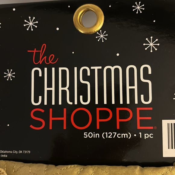 NWT The Christmas Shoppe 50” Gold Tree Skirt - Picture 3 of 7